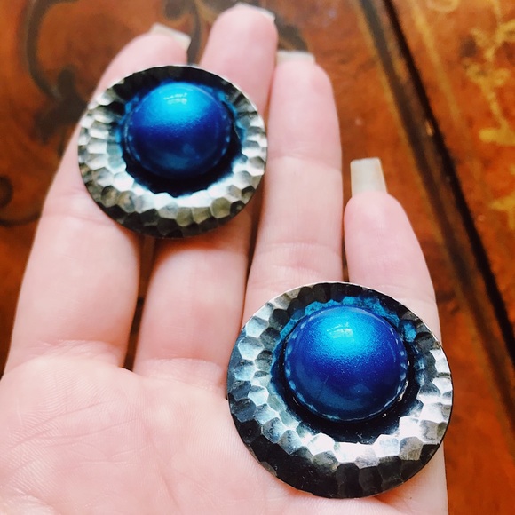 Vintage Jewelry Vintage Blue Flying Saucer Earrings Poshmark